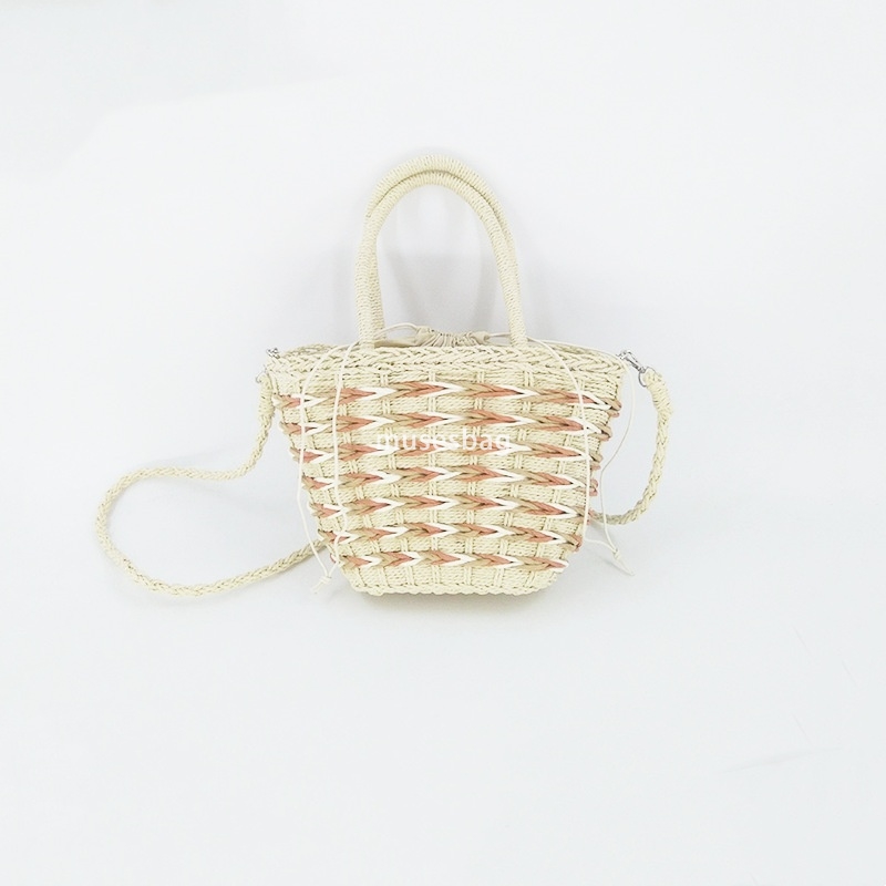 Designer Women's Fashion Classic Casual Summer Seaside Handmade Lightweight Woven Bag Gentle Same Style Beach Multi functional Handheld Diagonal 