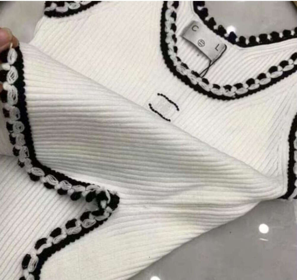 Anagram-embroidered Women Tanks Camis cotton-blend tank tops Two C letters Designer Skirts Yoga Suit CHANNEL Dress bra Vest Ladies solid Vintage T Shirt Femme 112ESS