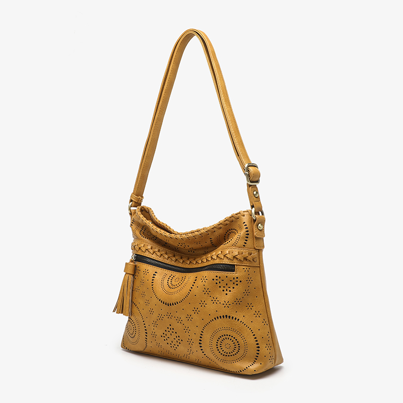 National Women Handbag Large Capacity Soft Crossbody Shoulder Bag Weaving Zipper Carve Pattern Solid Color Tassel Bags for Lady