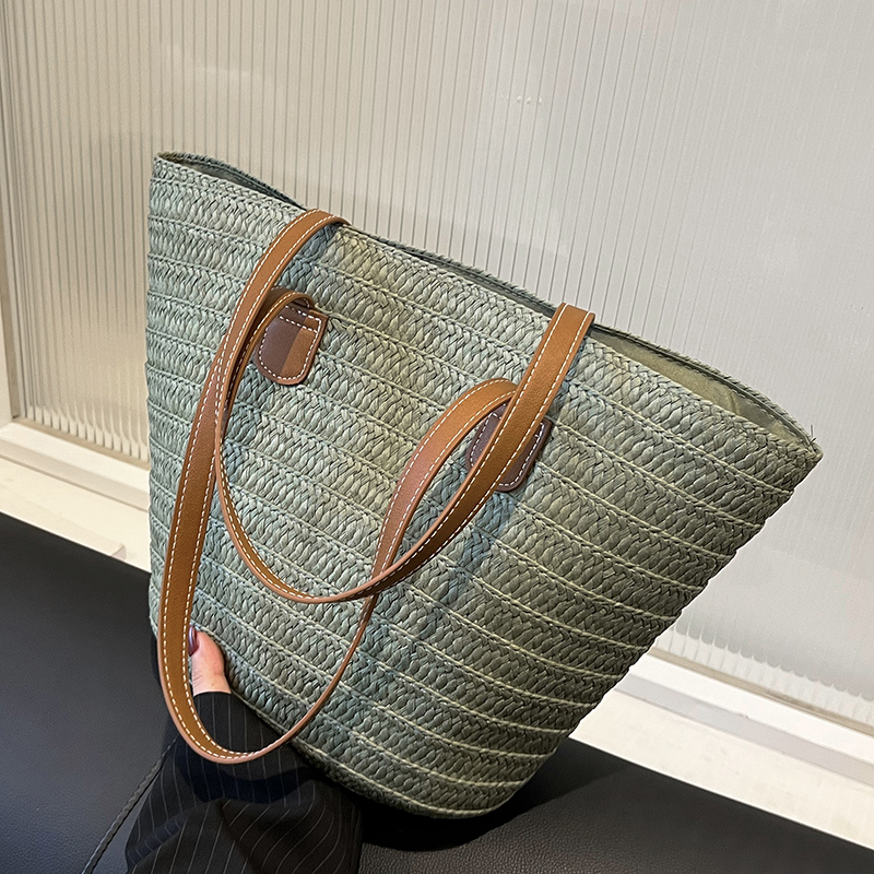 Weave Tote Bag Large Capacity Summer Beach Straw Handbag and Purse Female Bohemian Shoulder Bag for Women 2023 Ladies Travel Bag