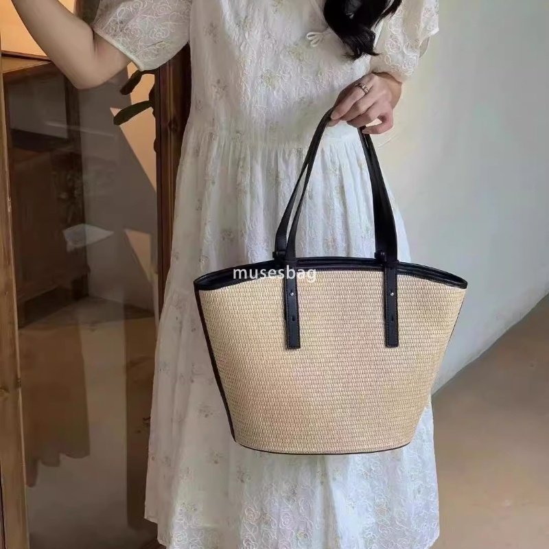 High quality women's designer new high-capacity grass woven bag trendy high-end handheld niche large capacity retro color block underarm single s