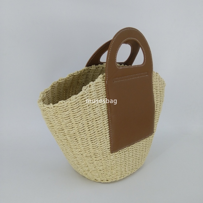Advanced Women's Designer Classic Splicing French Retro New Large Capacity Handheld Woven Bag Magnificent Handheld Vine Woven Bag Vacation Beach 