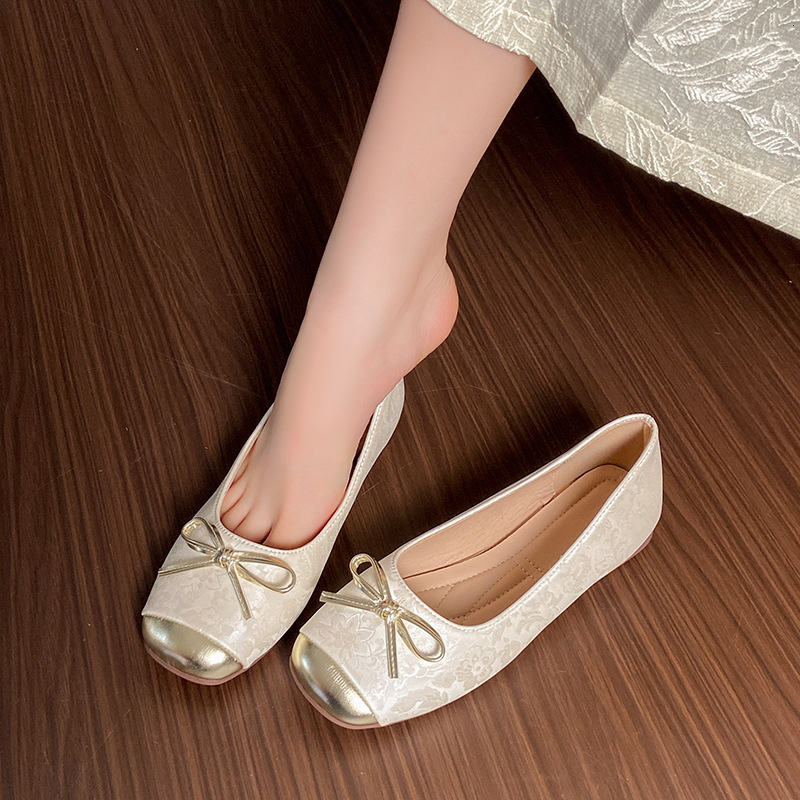 2024 new national style color matching bow head shallow mouth single women's soft soled Chicken rolls flat bottomed bean shoes