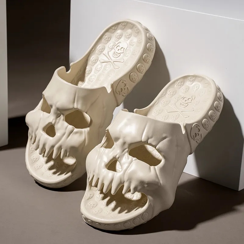 New Personalized Skull Design Men Slippers 2023 Summer Outdoor Fun Novelty Slide Thick Sole Platform Beach Non-Slip Women Sandal B31