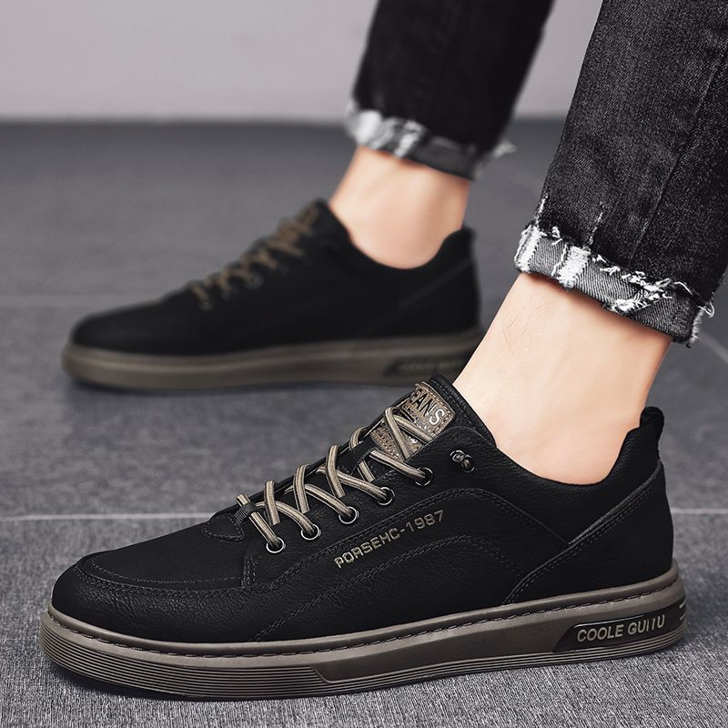 2024Men's Casual Leather Sneakers Waterproof Vulcanized Shoes Men Comforthable Spring Sneakers Men Casual Shoes Plus Size 39-44