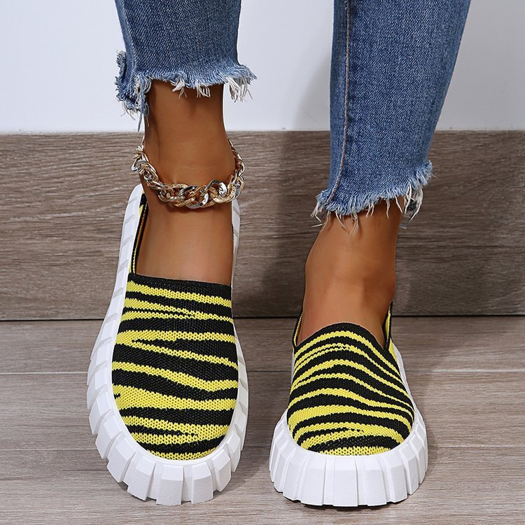 Large size casual women's singles shoes, spring 2022 leopard print round toe canvas flat sole shoes ddmythur