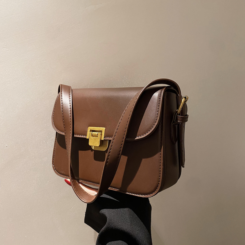 Stylish women's cross-body bag