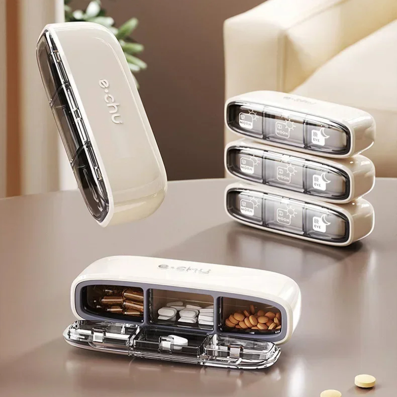 Medicine Box Portable Medicine Three Grid Portable Morning Mid night Seven Days a Week Three Meals a Day Silicone Sealed Travel