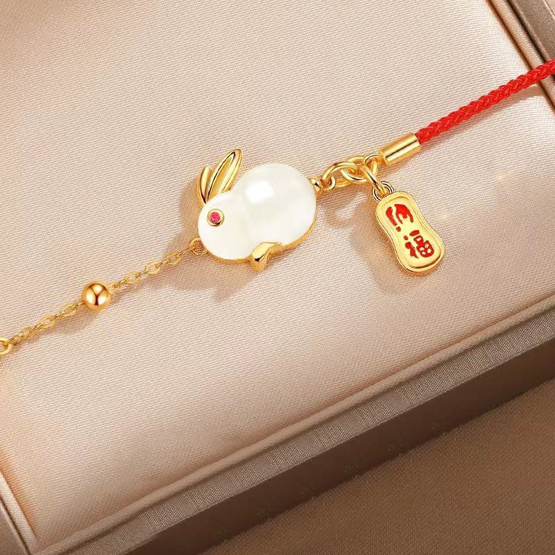 Natural Hotan Jade rabbit bracelet for women exquisite charm classic red rope design bangles light luxury jewelry gifts