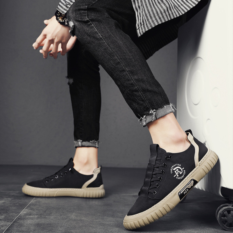 New Canvas Men Shoes Comfortable All-match Sneakers Men's Summer Breathable Ice Silk Cloth Shoes for Men Casual Walking Loafers