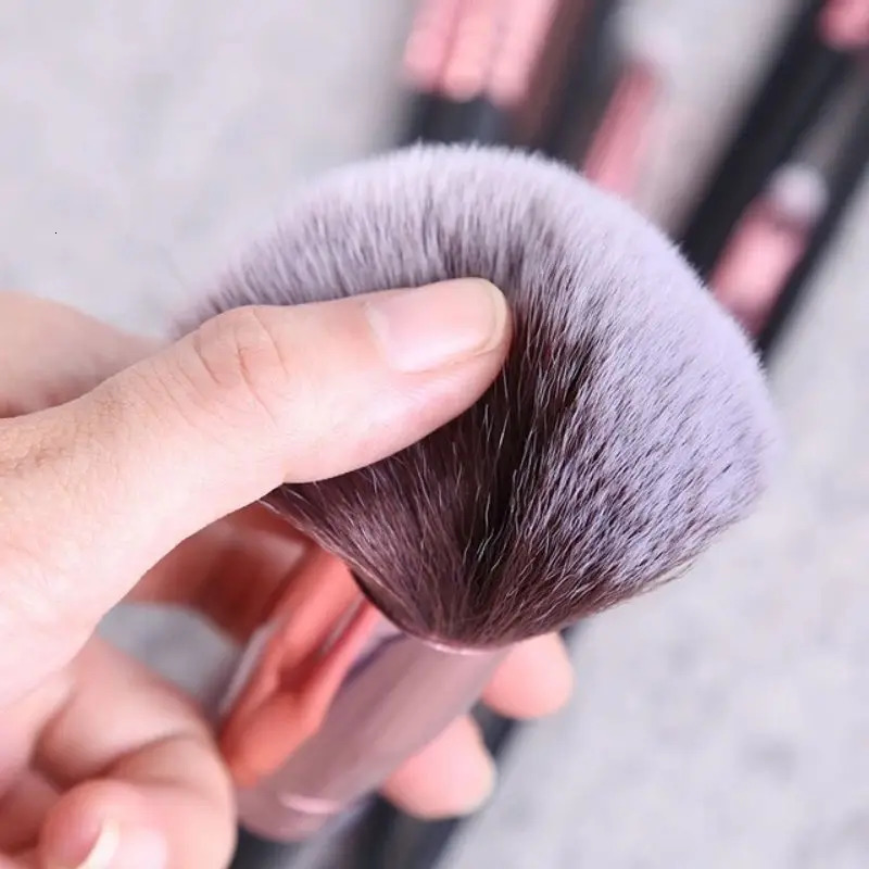 Makeup Brushes Set Face Eyes Make Up Brush Eyelash Eyeshadow Eyebrow Eyeliner Foundation Powder Blush Highlight Lips Brush i240621