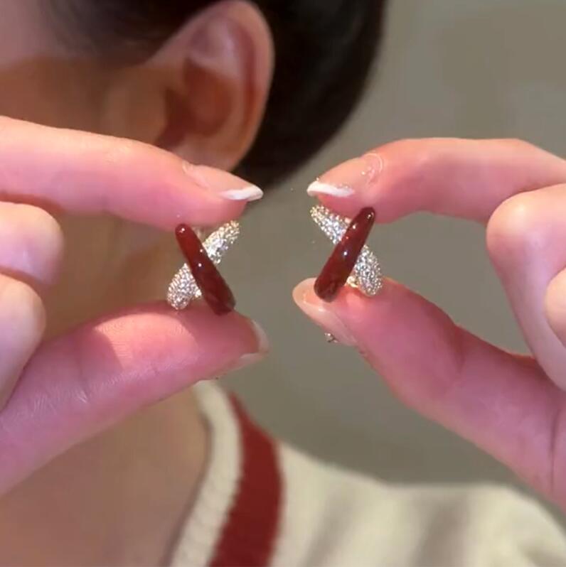 Sterg Sier Cross Earrings Women, White Sapphire Stud Earrings, Temperament Classical Jewelry for Wedding Anniversary, Lover Gift