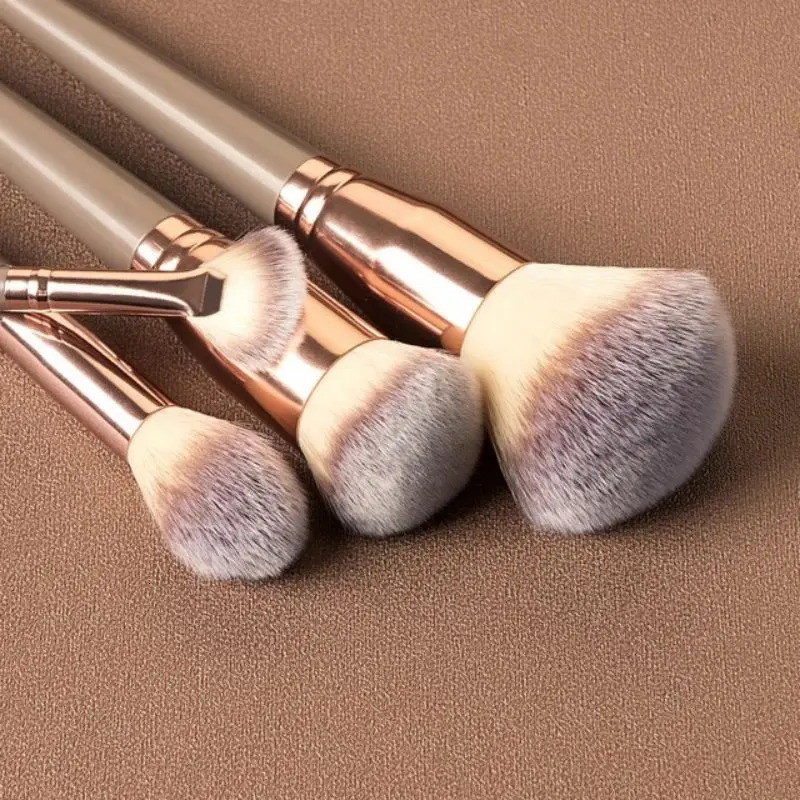 Makeup Brushes Set Face Eyes Make Up Brush Eyelash Eyeshadow Eyebrow Eyeliner Foundation Powder Blush Highlight Lips Brush i240621