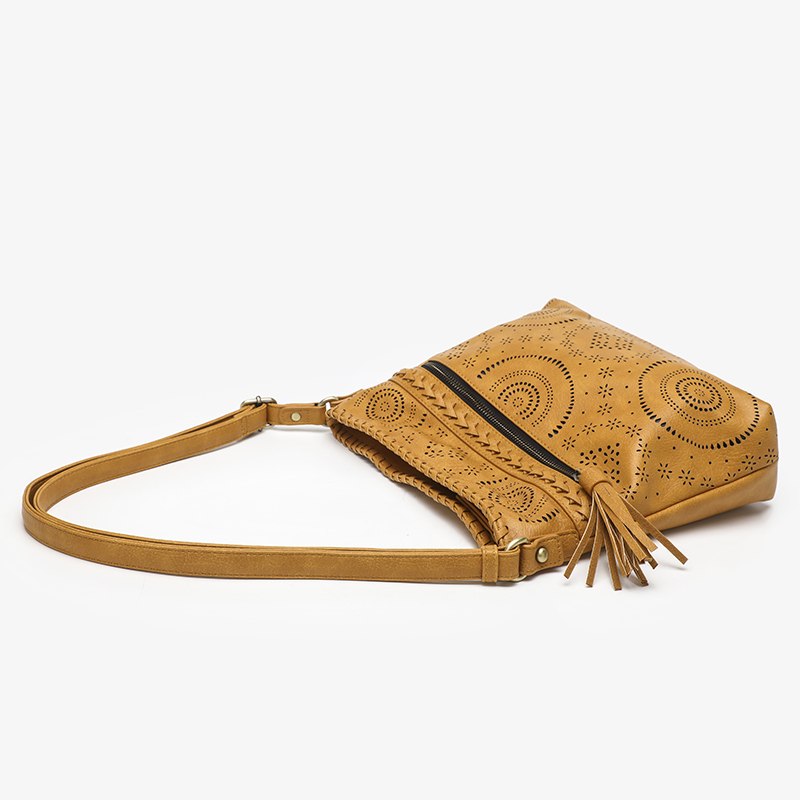 National Women Handbag Large Capacity Soft Crossbody Shoulder Bag Weaving Zipper Carve Pattern Solid Color Tassel Bags for Lady
