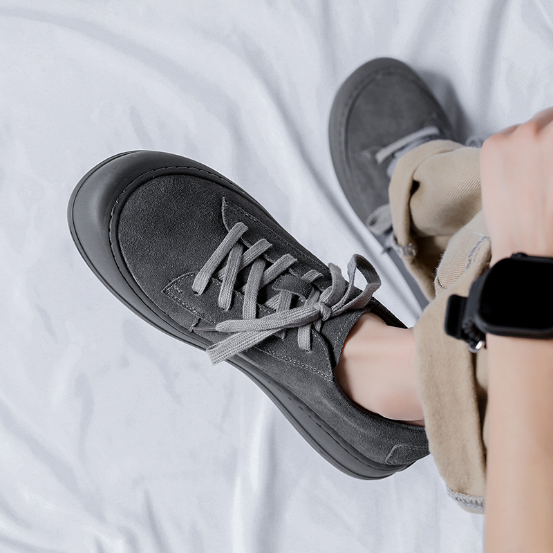 Spring 2023 Brand Men Suede Genuine Leather Casual Shoes Lace-up Men Light Comfortable Driving Flats Mens Outdoor Oxfords Shoes