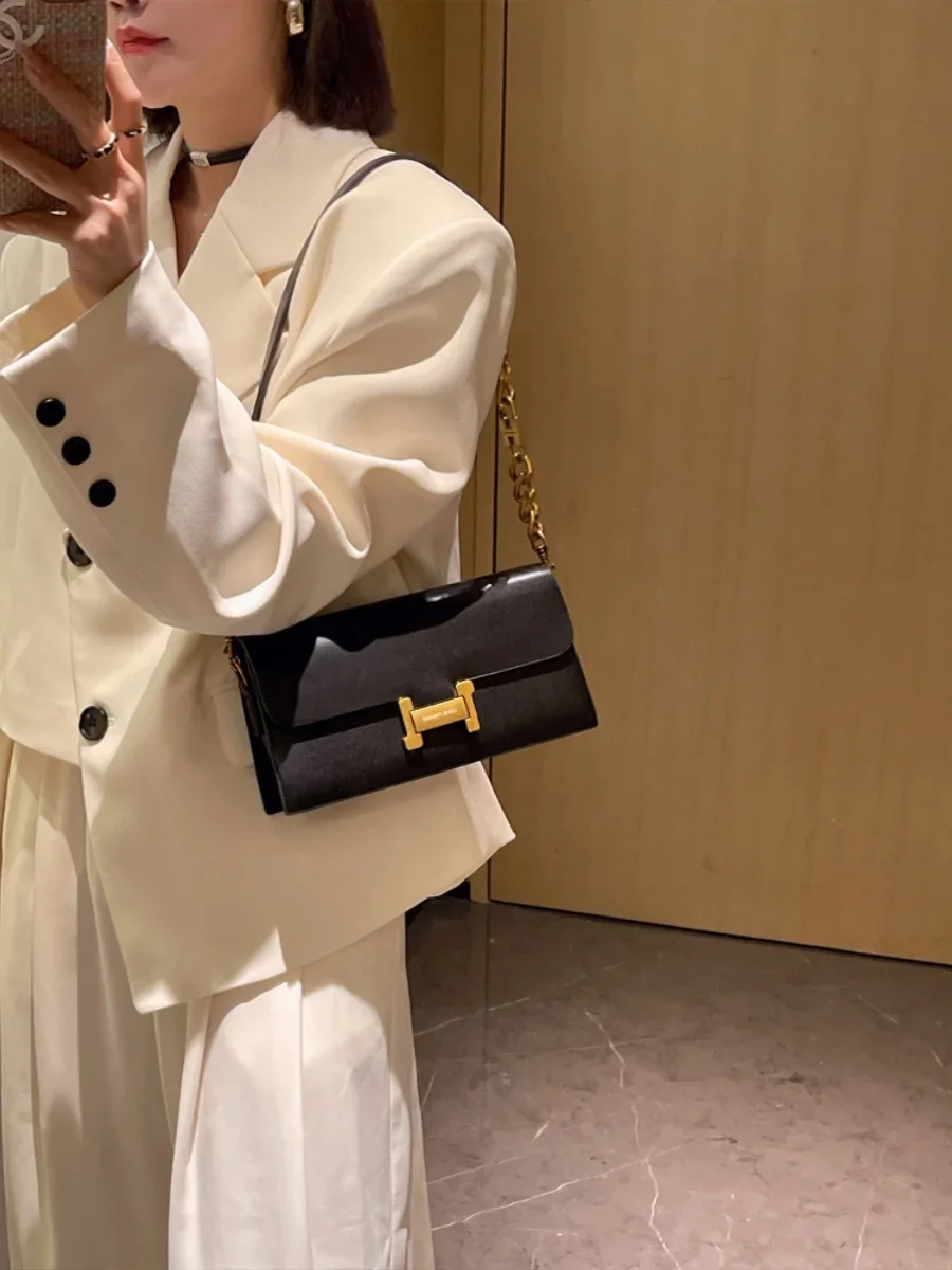 Hot Selling Luxury Women's Bags 2024 New Vintage Underarm Stick Bag Single Shoulder Crossbody Bag