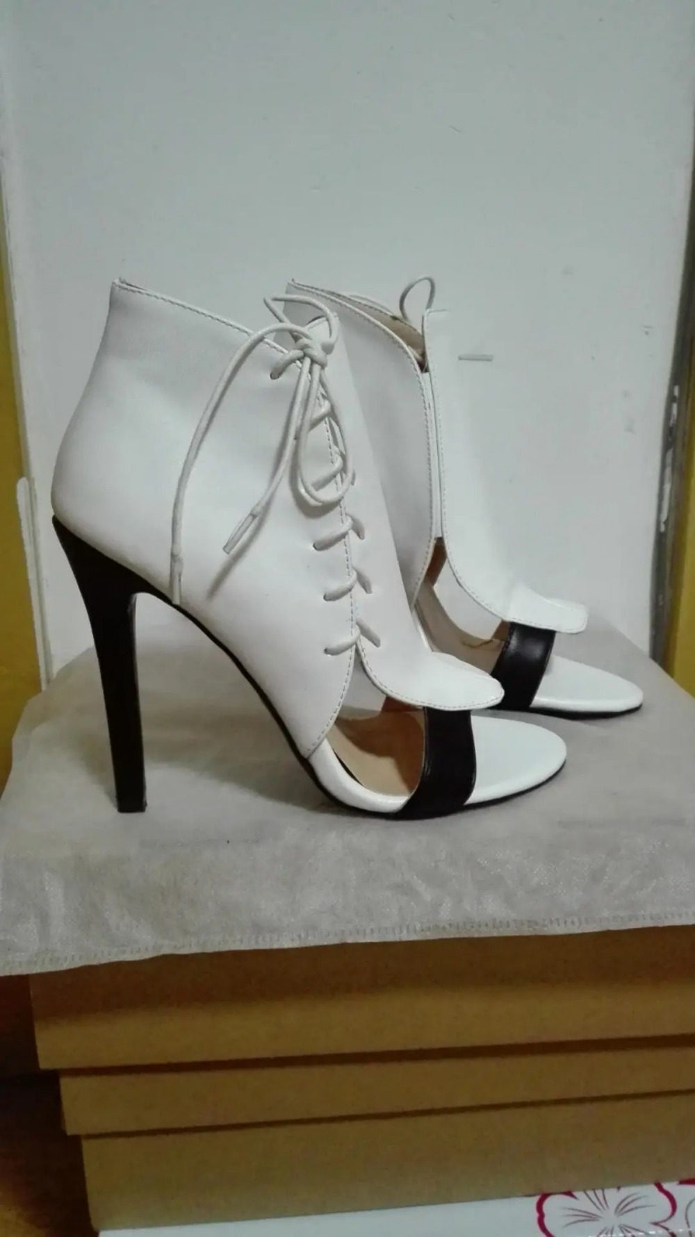 Lace-Up Stiletto Women's Sandal Fashion Shoes Catwalk 68