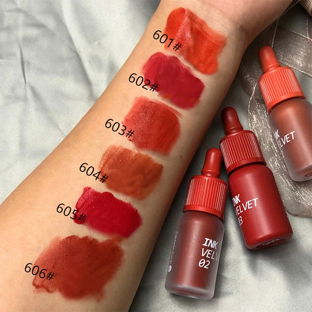 Matte Dyeing Lip Gloss Makeup Moisturizer Liquid Lipstick Waterproof Long Lasting Red Velvet Lip Tint Korean Make Up Cosmetic 240621