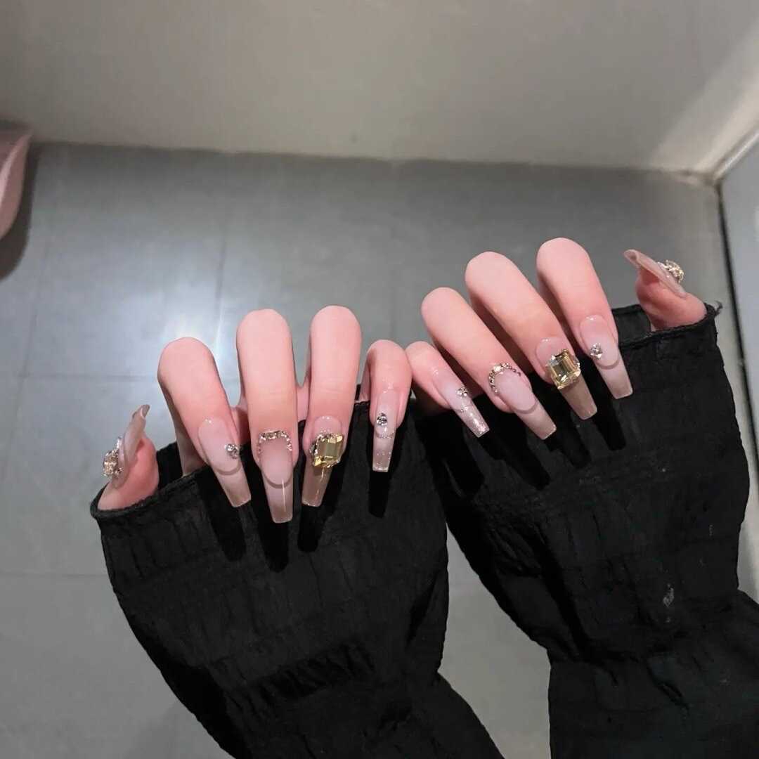 Girls False Nails Powder blusher halo dye French manual wear Party As diamond pure desire removable phototherapy nail piece 240530