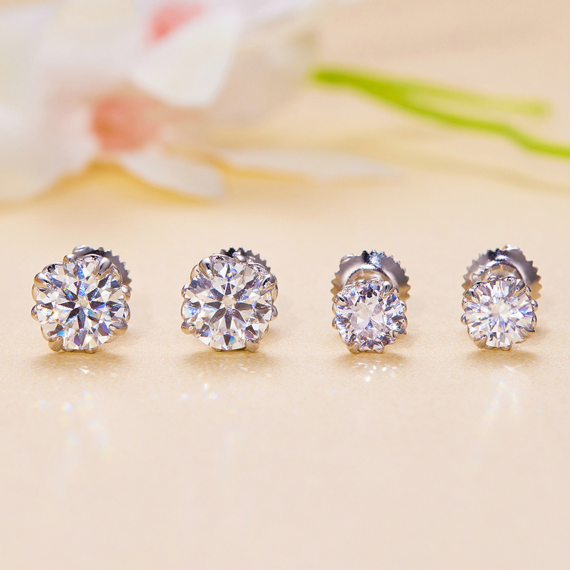 Bamoer U 0.5/1CT D Color VVS1 EX Moissanite Stud Earrings S925 Platinum Plated Earrings Lab Diamond Shining Valentine's Day Gift