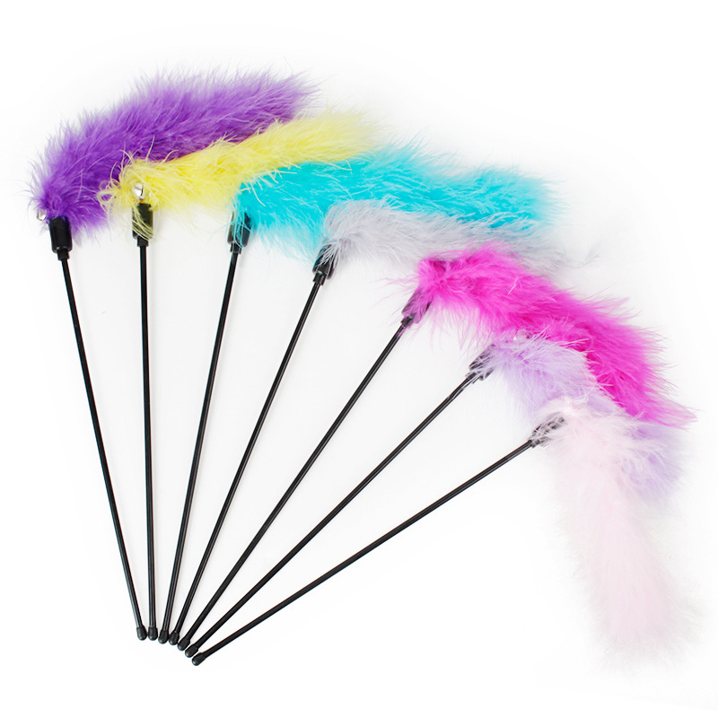 Funny Cat Stick Toys Solid Color Short Rod Feather Plush Tease Cat Stick With Bell Kitten Interactive Play Toys Pet Supplies