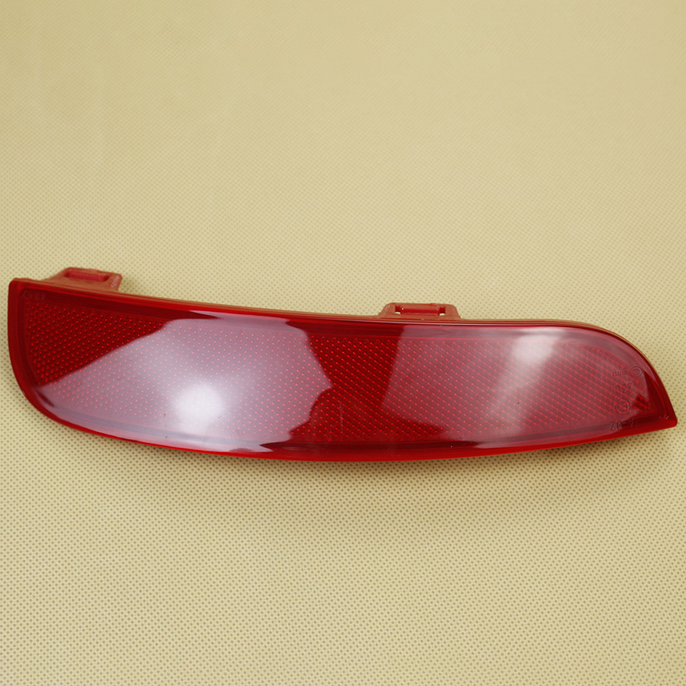 For S40 V50 2008 2009 2010 2011 2012 2014 2015 Red Rear Bumper Reflector Lamp Light Lens Left / Right 30763345 30763346