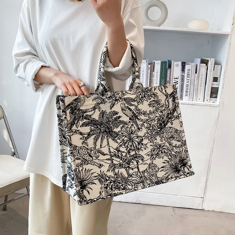 3 Atyles Luxury Designer Handbag Brand Top Handle Bags Jacquard Embroidery Shopper Beach Woman Shoulder Bag Tote Bag