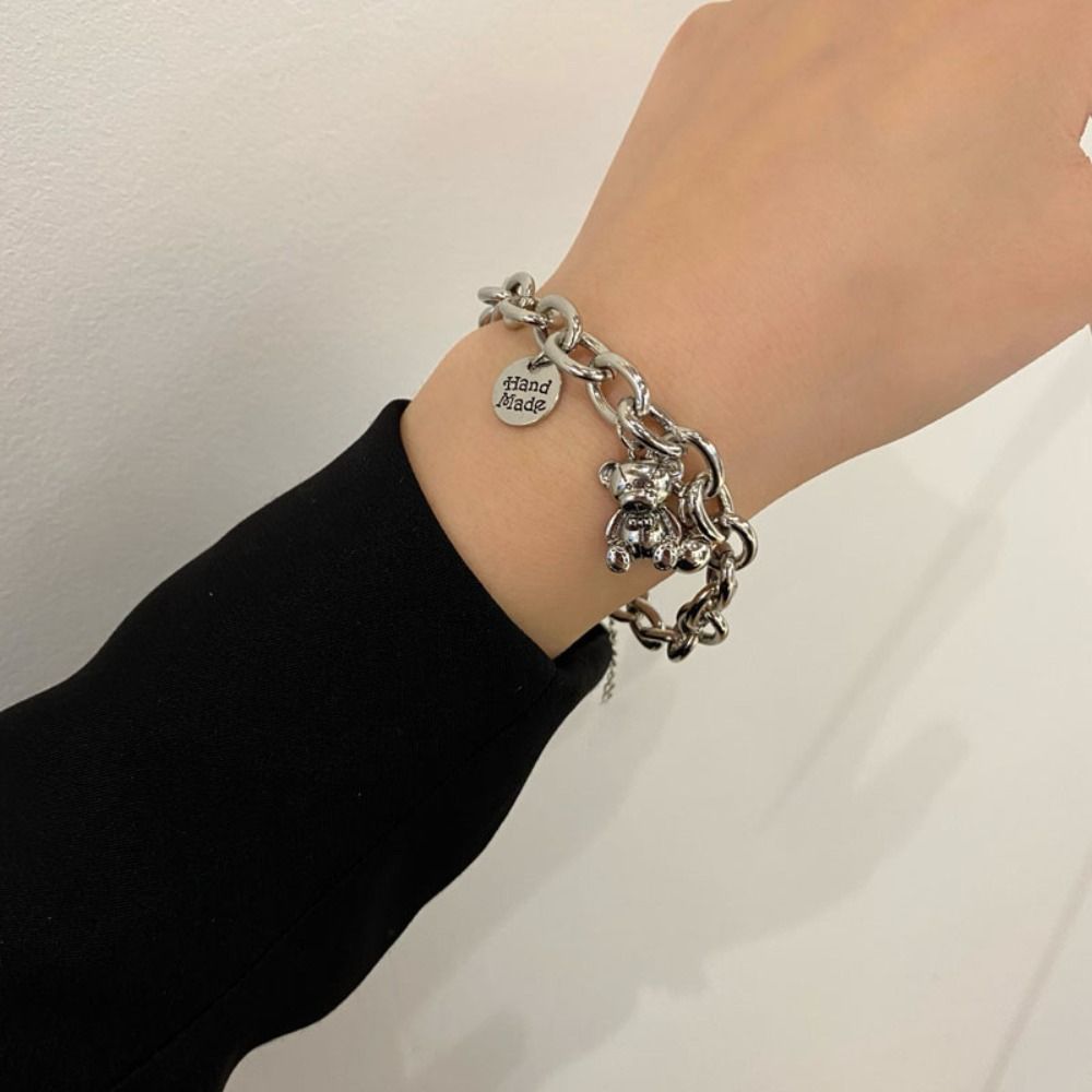 Sier Color Love Bear Round Charms Bracelet Retro Temperament Hip-hop Jewelry Birthday Gift 3284d