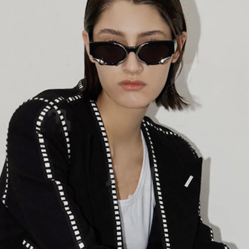 Luxury Brand Steampunk Rectangle Sunglasses Women Small Frames Punk Cat Eye Snake Sun Glasses Men Eyewear Shades Glasses UV400