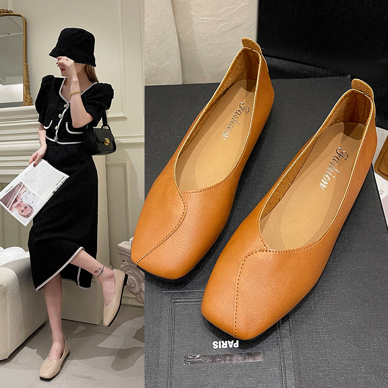 Flat single shoes women 2024 spring and summer new simple solid color light mouth slip-on lazy bean shoes