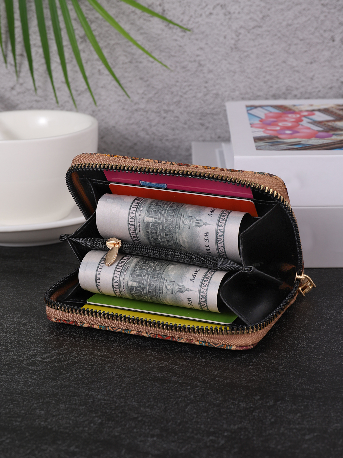 Cross border multifunctional Bohemian style short women's wallet, wood grain multi card slot wallet, large capacity portable car
