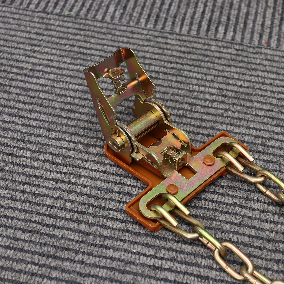 Car Snow Steel Security Anti-skid Emergency Chain for Tire Width 205-225mm (Random Color)