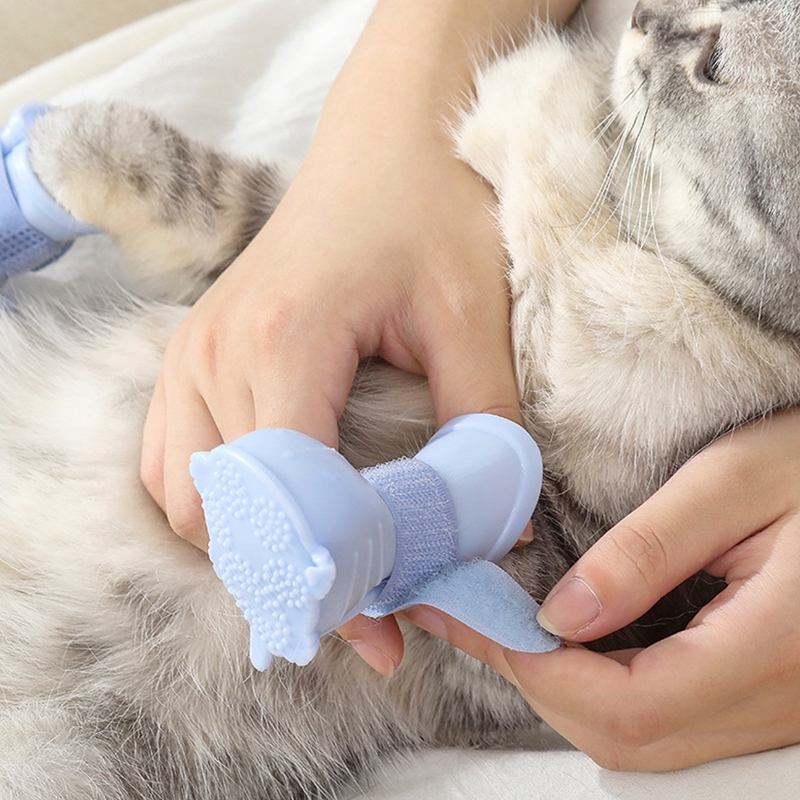 Anti Slip Pet Dog Rain Shoes Waterproof Pet Puppy Cat Rain Shoes Soft Environmental Dog Boots Pet Products 4 Color Choose