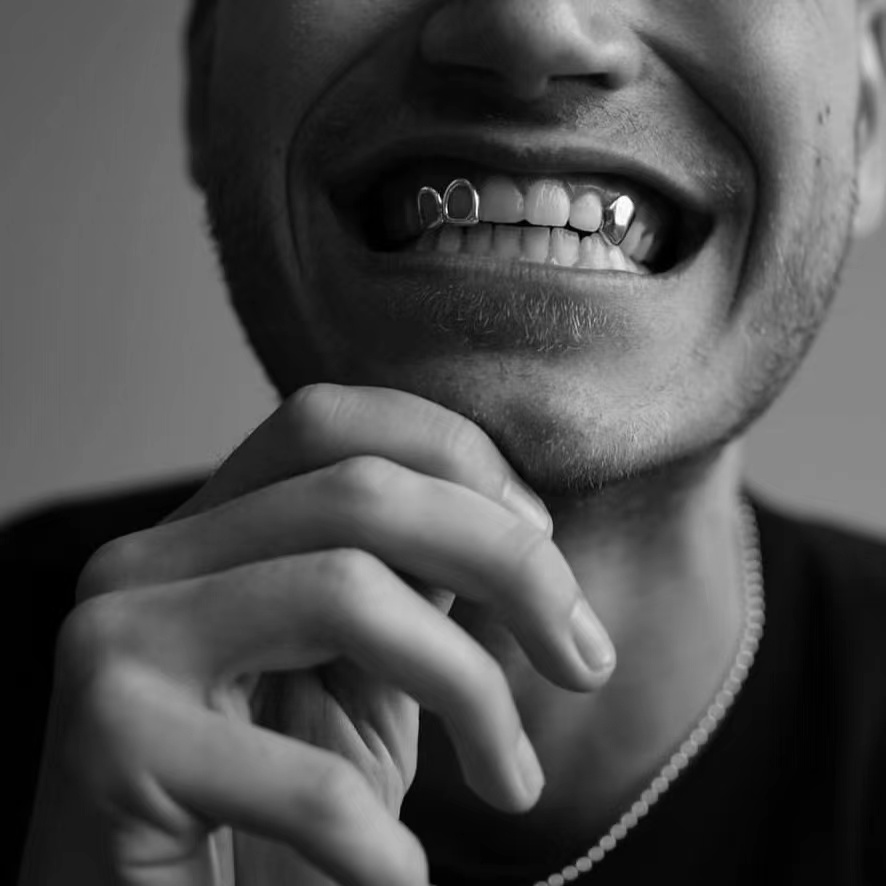 RACHELZ Hip Hop Double Hollow Fangs Tooth Cap 14K Gold Plated Dental Grills Teeth Grillz For Women Men Halloween Jewelry Gift