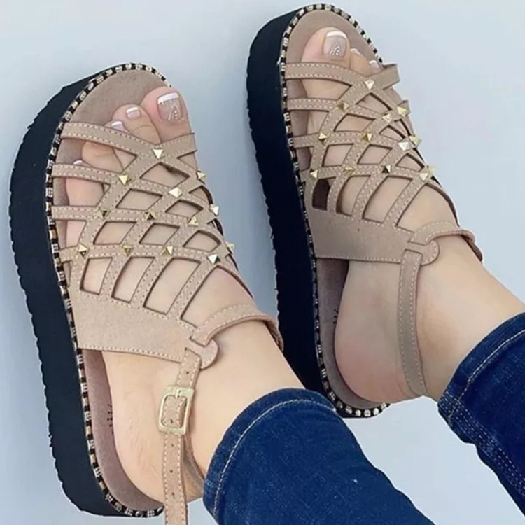 Summer New Hollow Open Toe Thick Sole Sandals Women's Large Beach Roman Shoes