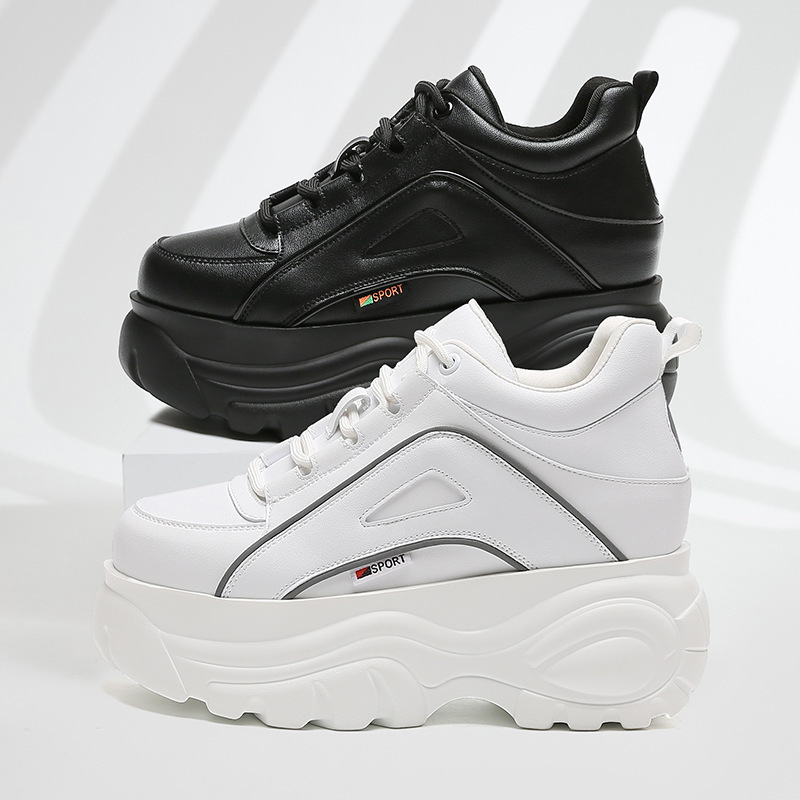 Autumn and winter new sports casual sponge cake shoes, low cut with a height increase of 7cm, thick soled women's shoes