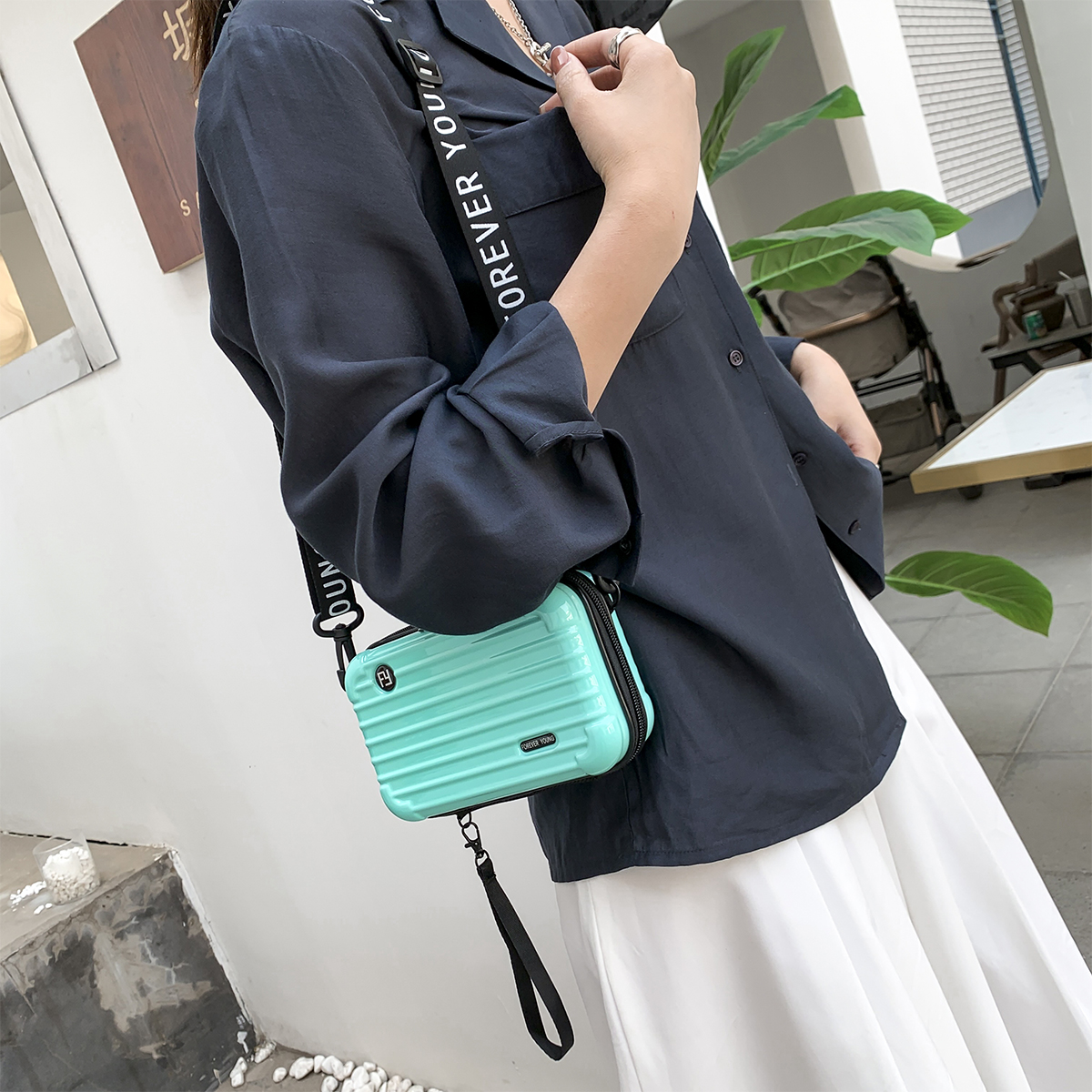 Lage Crossbody Shoulder Personality Hand-Held Mini Suitcase-Style Box Small Square Women's Bag
