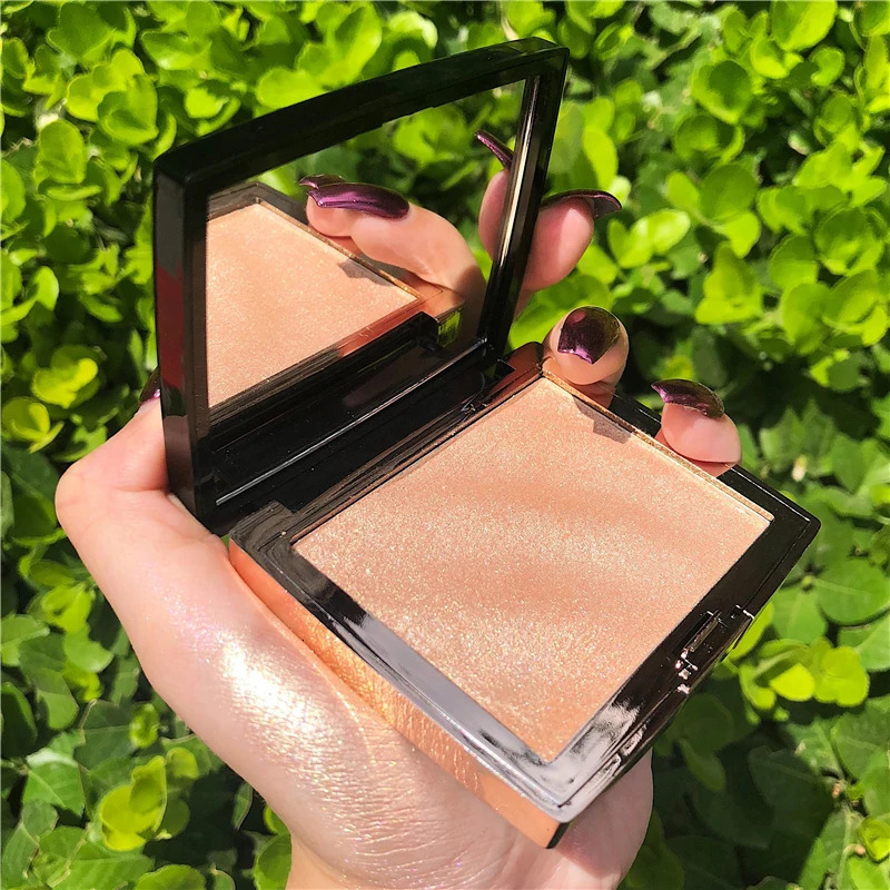 GUICAMI Highlighter Makeup Shimmer Powder Highlighter Palette Base Highlight Face Contour Golden Bronzer 240621