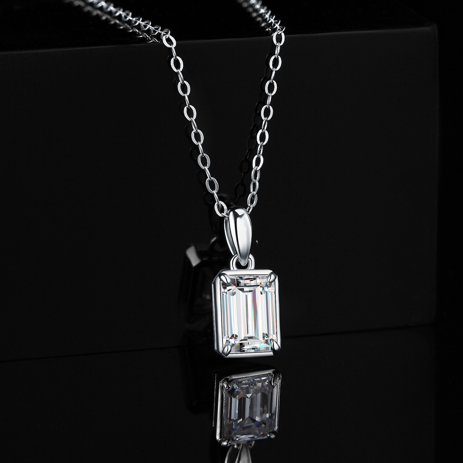 JewelryPalace Moissanite D Color 1ct Emerald Cut 925 Sterling Silver Pendant Necklace for Woman No Chain Yellow Rose Gold Plated