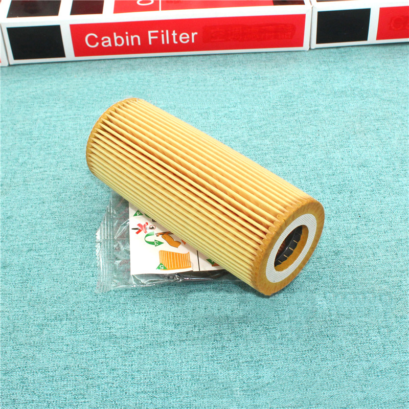 For Audi VW Touareg Porsche Cayenne Engine Oil Filter Paper Element OE# 06E115562A, 06E115562C, 06E115562, 06E115466