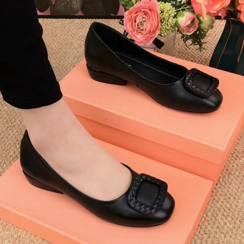 2025 new Pu Soft Women's Low Heel Shallow Mouth All-match Comfortable Pumps Thick Heels Ladies Work Small Leather Shoes c91d mps s