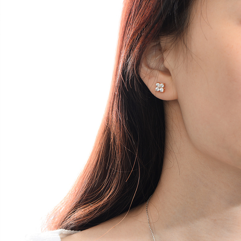 0.8ct Clover Moissanite Stud Earrings Women 925 Sterling Silver Flower Moissanite Ear Studs Pass Diamond Tester Rose Gold Plated
