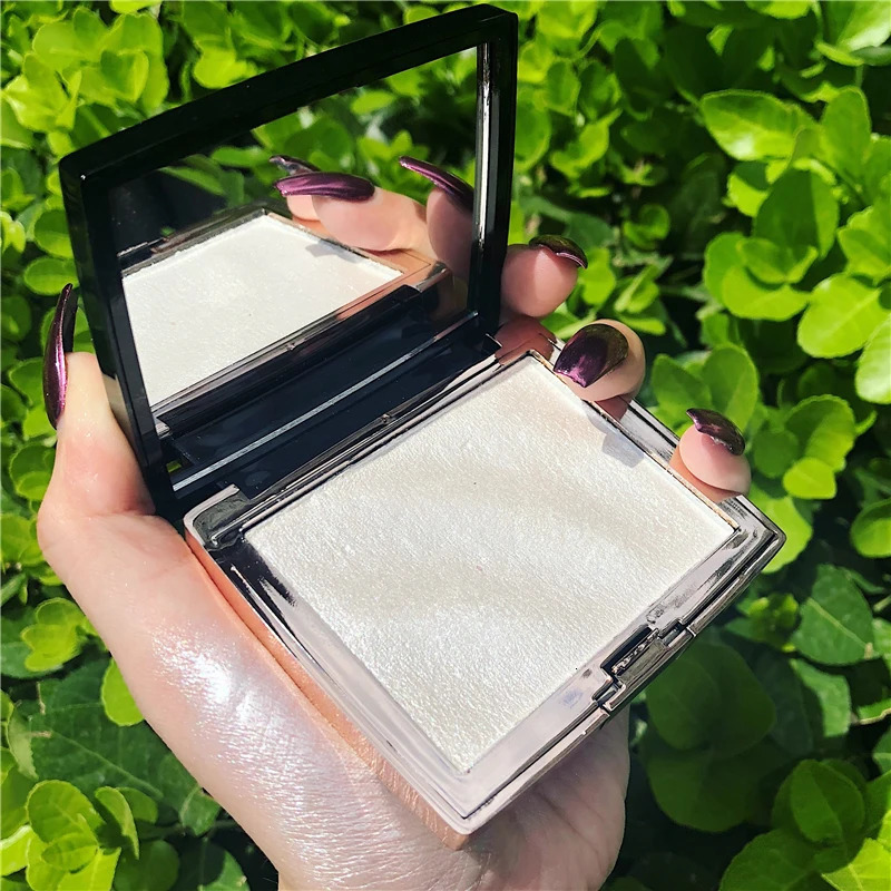 GUICAMI Highlighter Makeup Shimmer Powder Highlighter Palette Base Highlight Face Contour Golden Bronzer 240621
