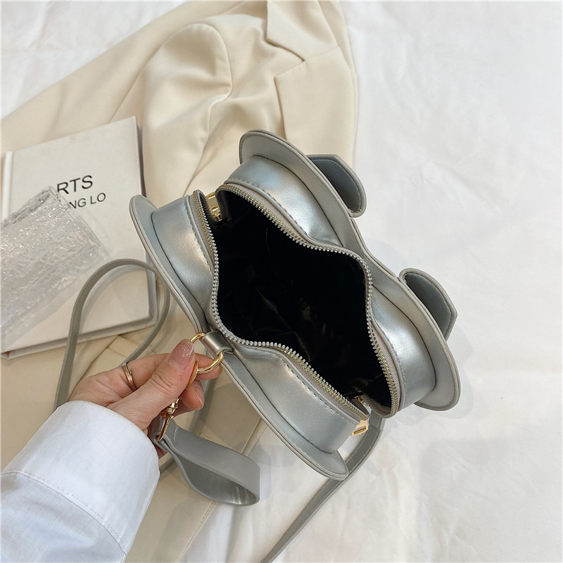 Motorcycle Style Clothes Shape Crossbody Bag Spice Girl Style Shoulder Bag Women Heart Shape Handbag Love Messenger Bag