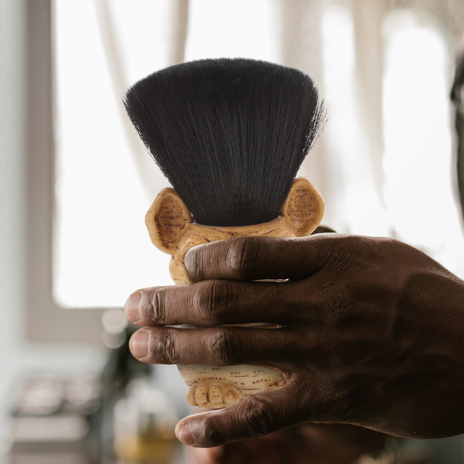 Barber Neck Duster Brush Hair Sweep Brush Men Shaving Brush Beard Brush Soft Bristles Mustache Brush