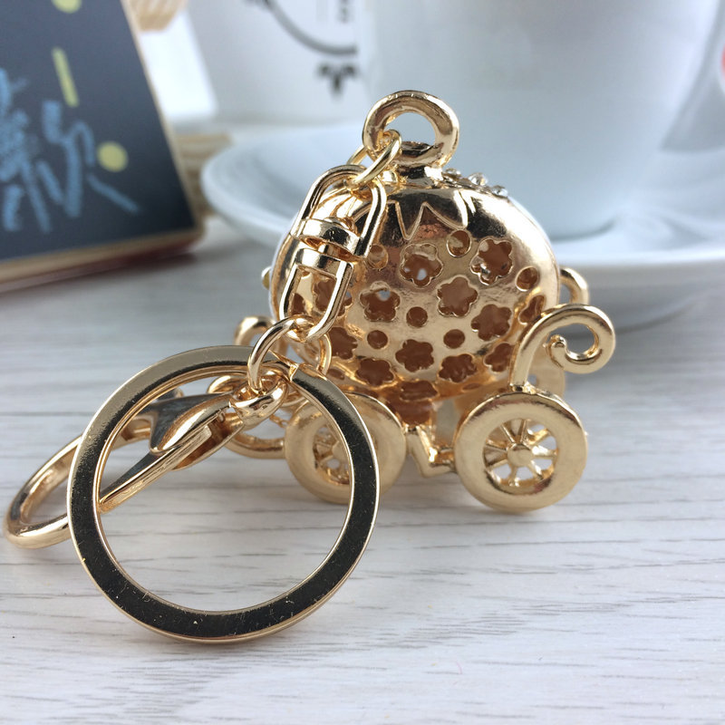 Fancy&Fantasy Pumpkin Carriage Crystal For Hallowmas Fairy Tale Keychain Purse Bag Buckle HandBag Pendant For Car Keyring Holder