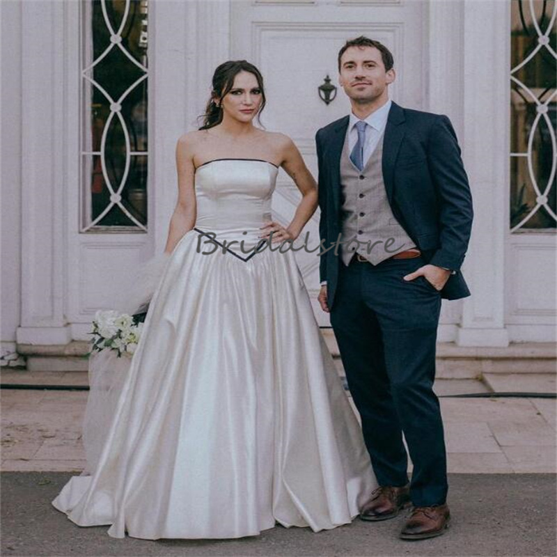 Simple Satin Forset Wedding Dresses 2024 New Strapless Boho Civil Bride Dress Elegant Bohemian Beach Gothic Bridal Gown Celtic Garden Rustic Country B