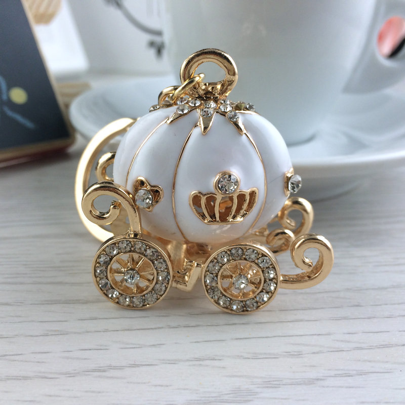 Fancy&Fantasy Pumpkin Carriage Crystal For Hallowmas Fairy Tale Keychain Purse Bag Buckle HandBag Pendant For Car Keyring Holder