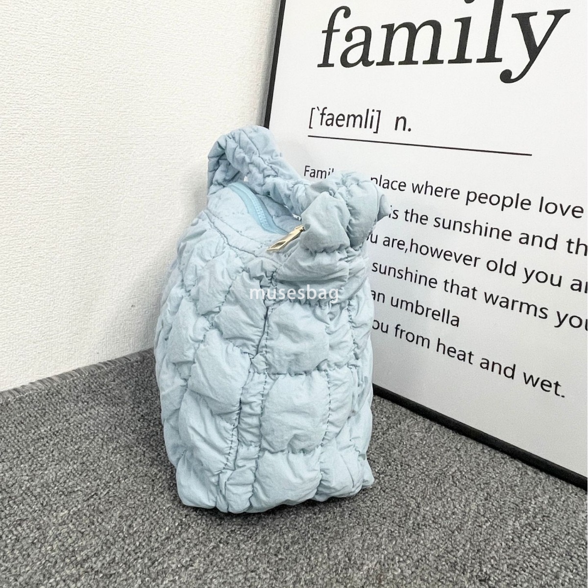 Cloud bag, bubble pleated underarm bag, Korean version popular and versatile Instagram style large capacity single shoulder dumpling bag for outdoor u