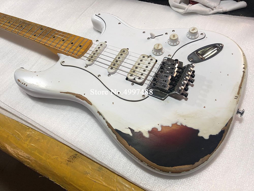 Heavy Relic ST Electric Guitar Alder Body Maple Neck Aged Hardware white Color Nitro Lacquer Finish Can be Customized